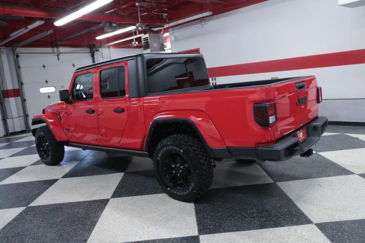 2022 Jeep Gladiator Willys photo 6