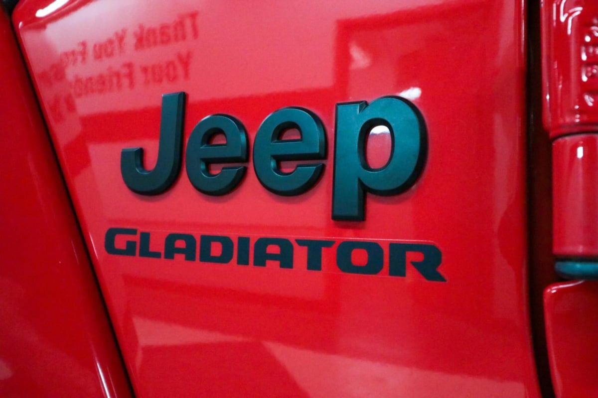 2022 Jeep Gladiator Willys photo 31
