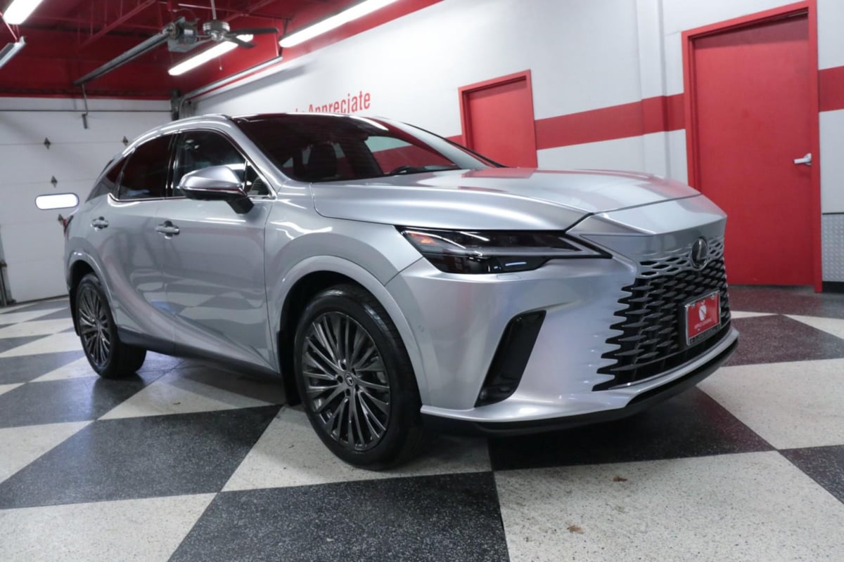 2023 Lexus RX 350 Luxury photo 2