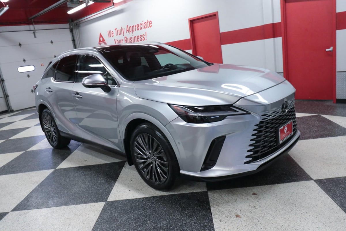2023 Lexus RX 350 Luxury photo 3