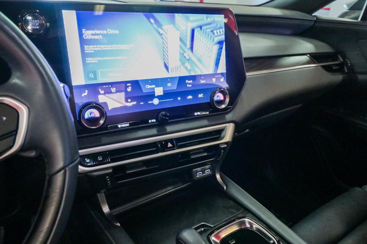 2023 Lexus RX 350 Luxury photo 16