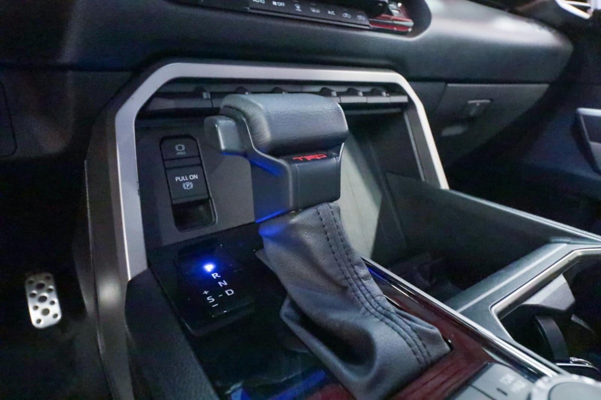 2022 Toyota Tundra SR5 CrewMax photo 17