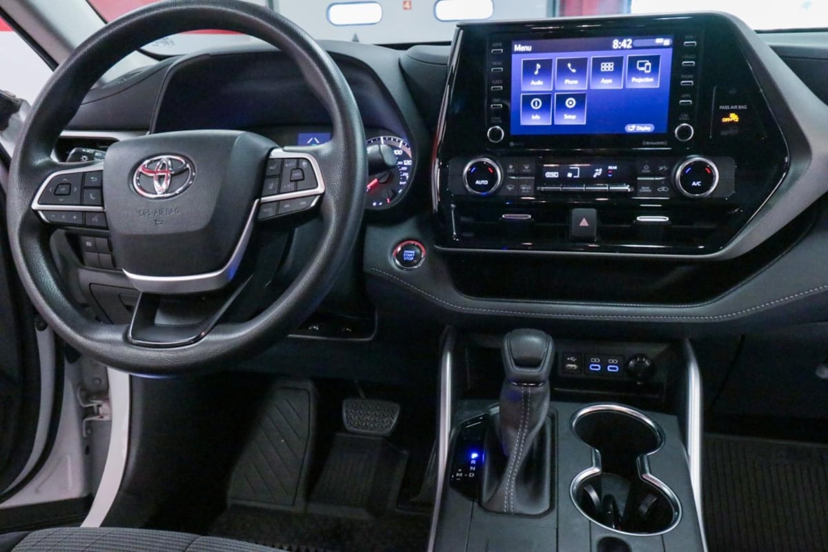2022 Toyota Highlander L photo 20
