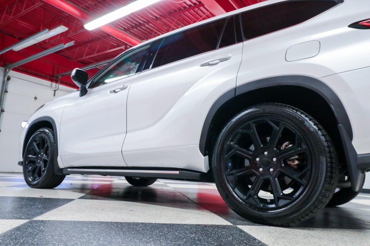 2022 Toyota Highlander L photo 30