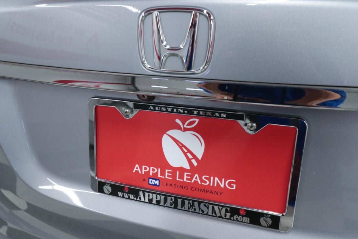 2020 Honda HR-V Touring photo 26
