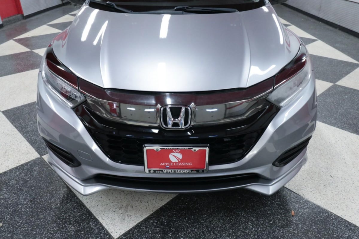 2020 Honda HR-V Touring photo 35