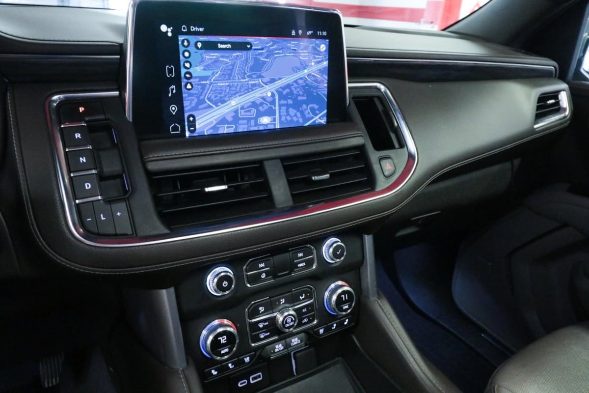 2023 Gmc Yukon XL SLT photo 17