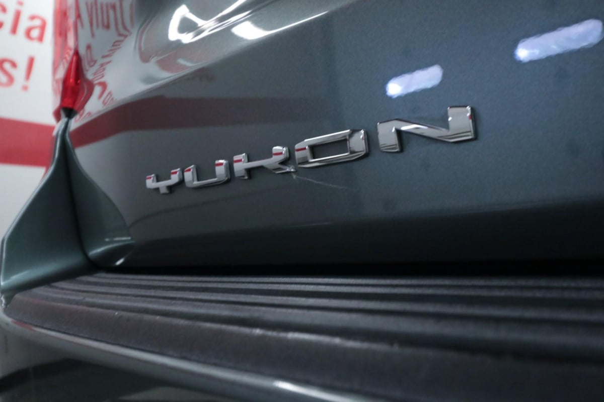 2023 Gmc Yukon XL SLT photo 30