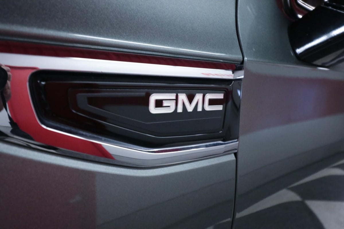 2023 Gmc Yukon XL SLT photo 38