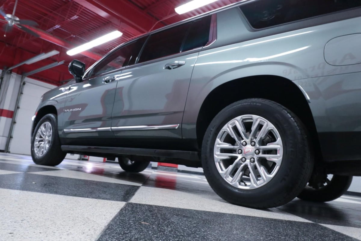2023 Gmc Yukon XL SLT photo 40