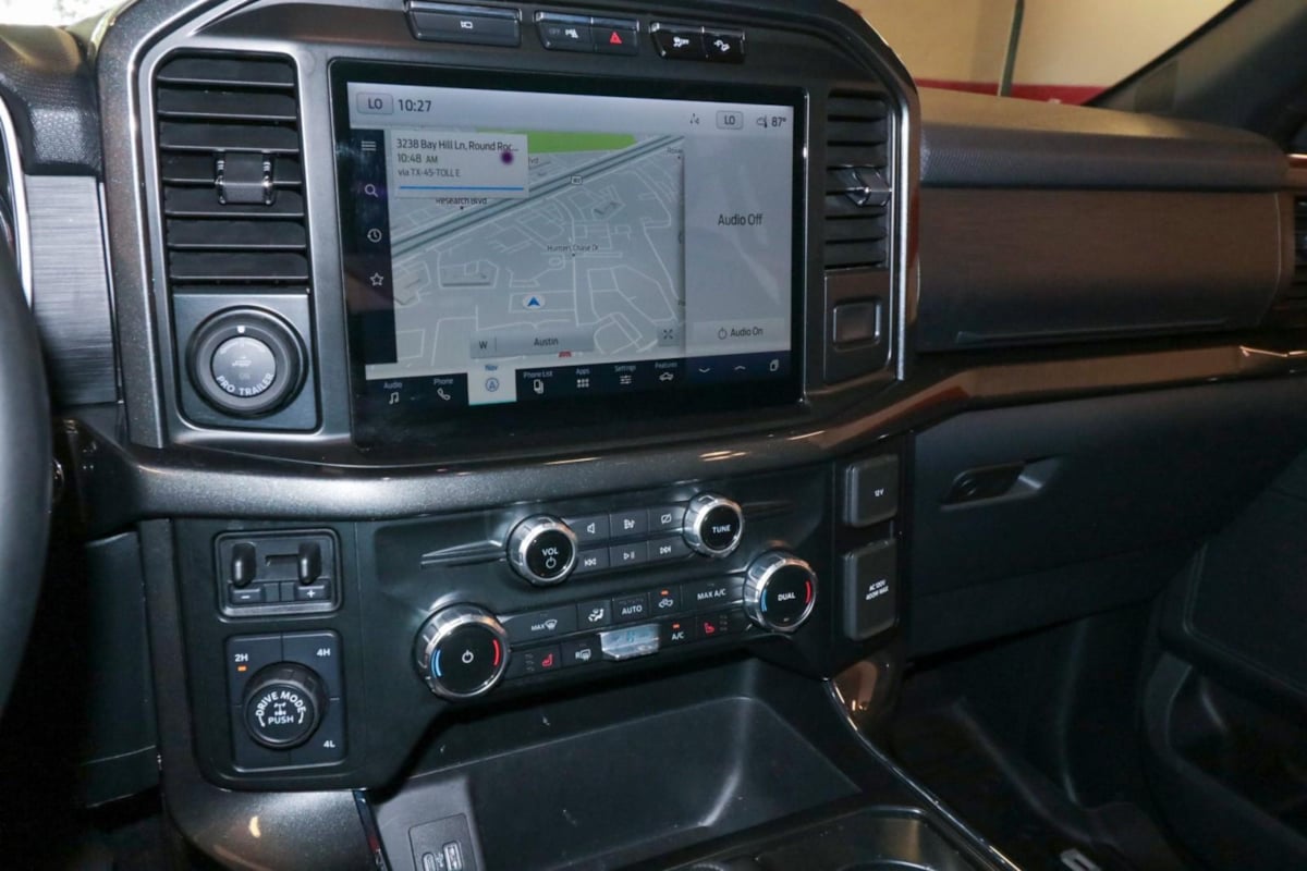 2023 Ford F-150 XLT photo 18
