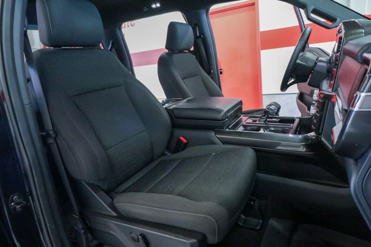 2023 Ford F-150 XLT photo 21