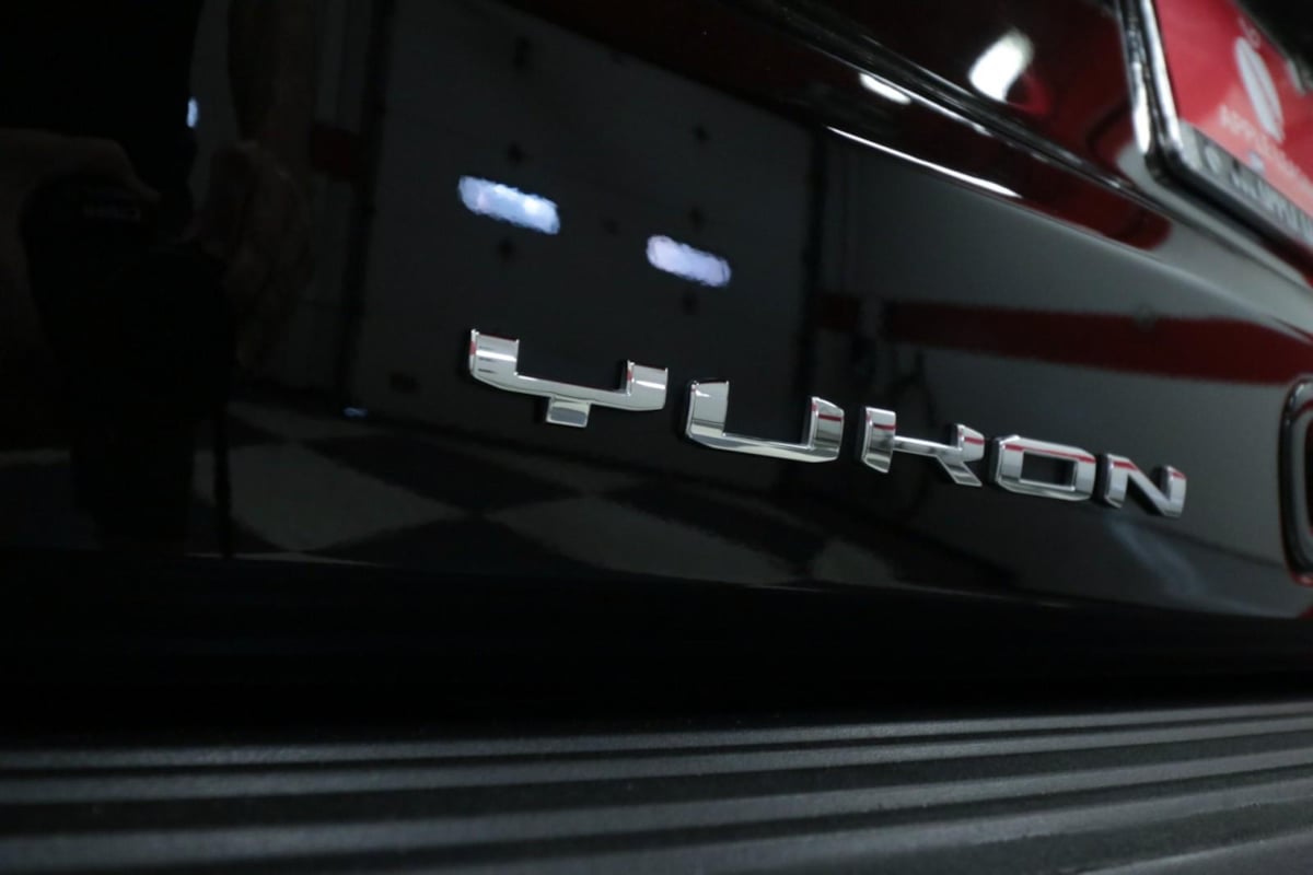 2023 Gmc Yukon AT4 photo 31