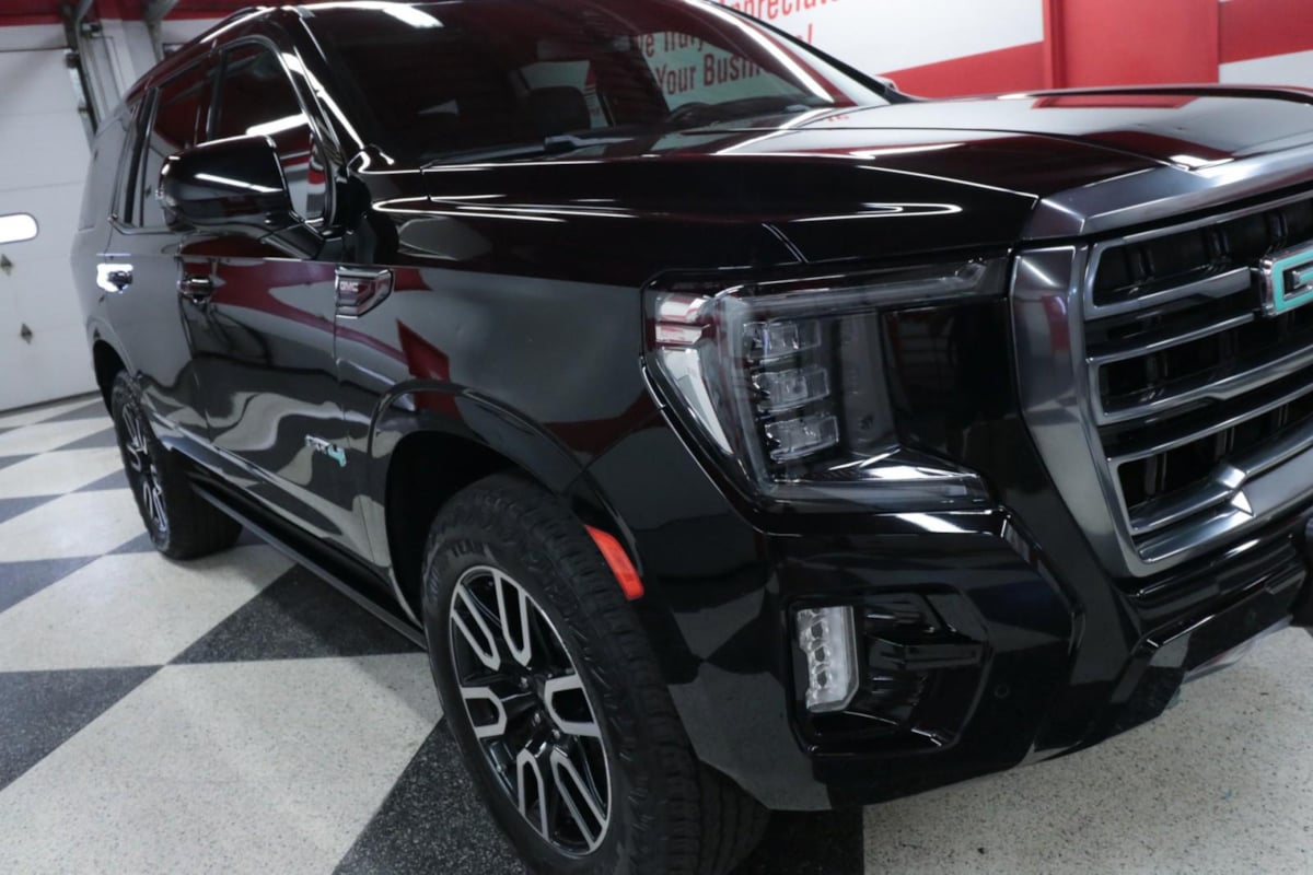 2023 Gmc Yukon AT4 photo 39