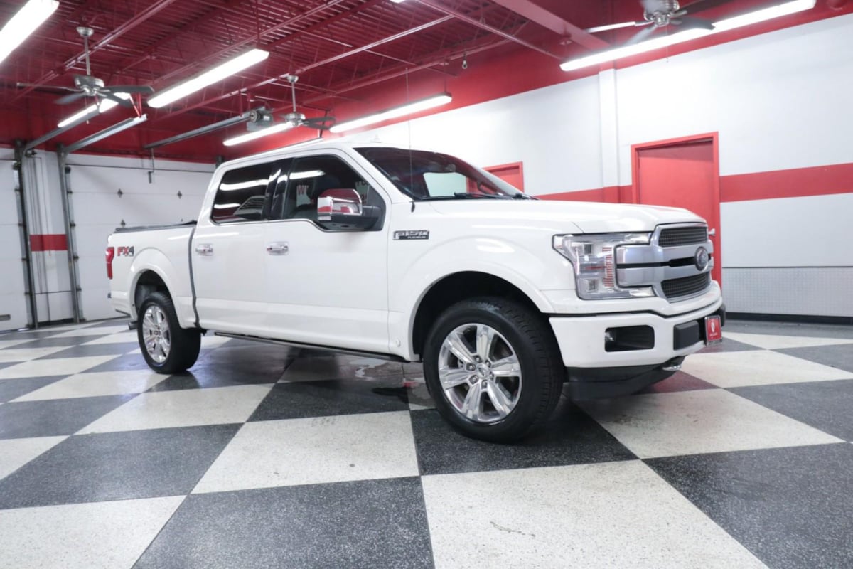 2020 Ford F-150 Platinum photo 2