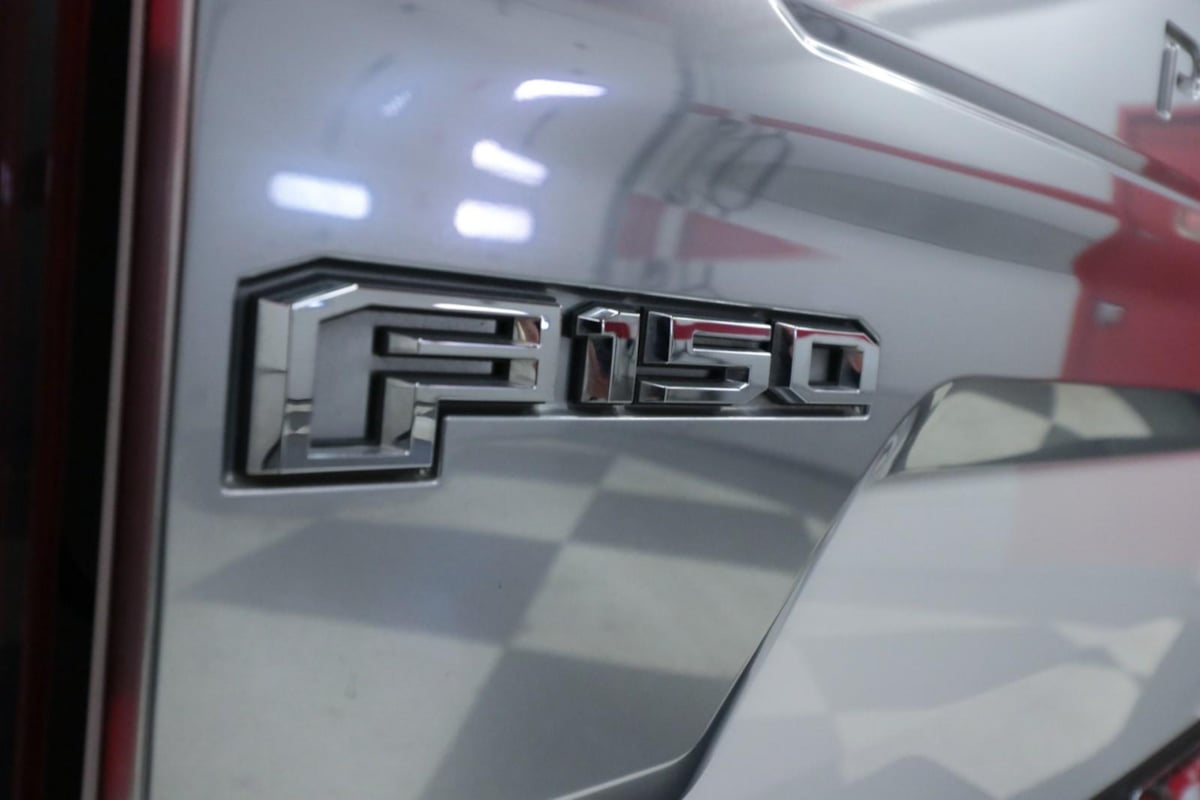 2020 Ford F-150 Platinum photo 29