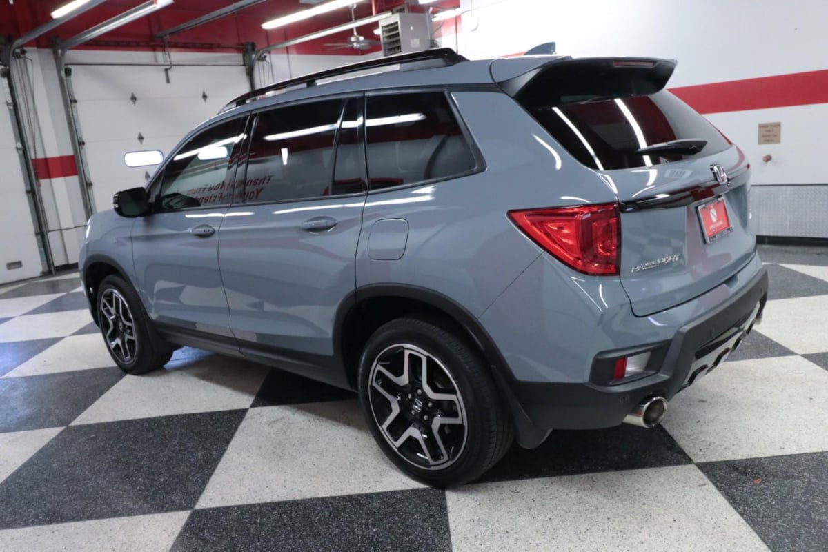 2023 Honda Passport Elite photo 6