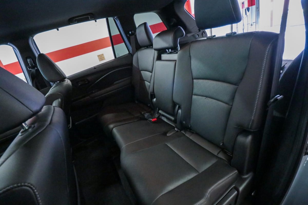 2023 Honda Passport Elite photo 12