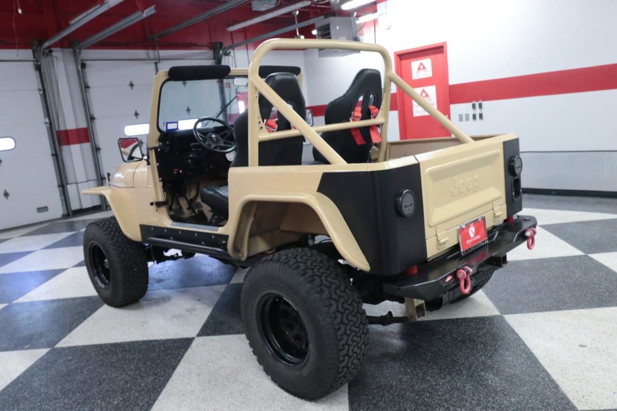 1983 Jeep CJ Extra Duty Suspension photo 2