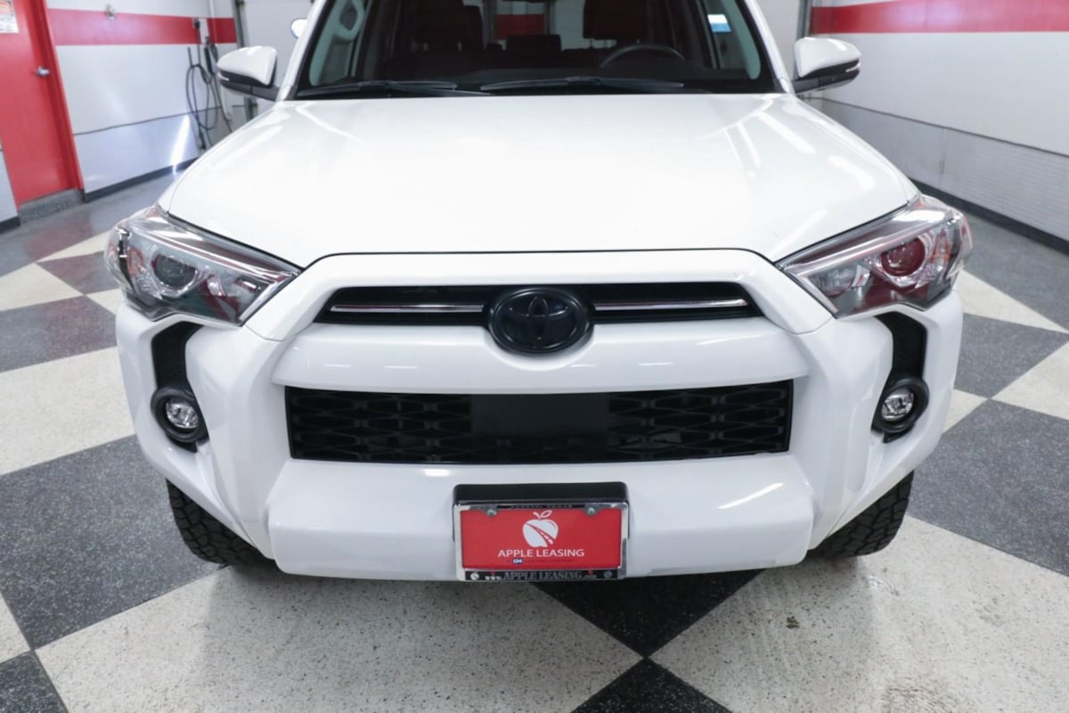 2022 Toyota 4Runner SR5 Premium photo 4