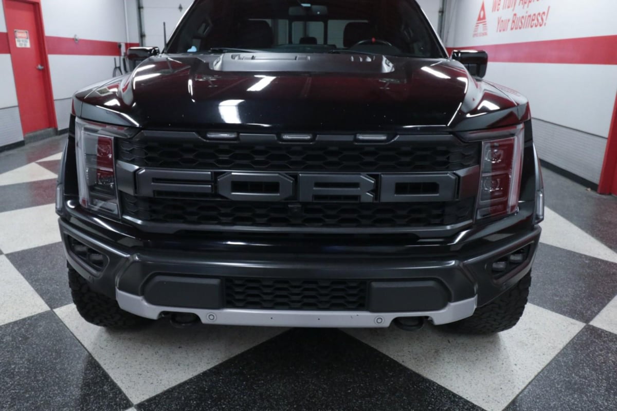 2022 Ford F-150 Raptor photo 3