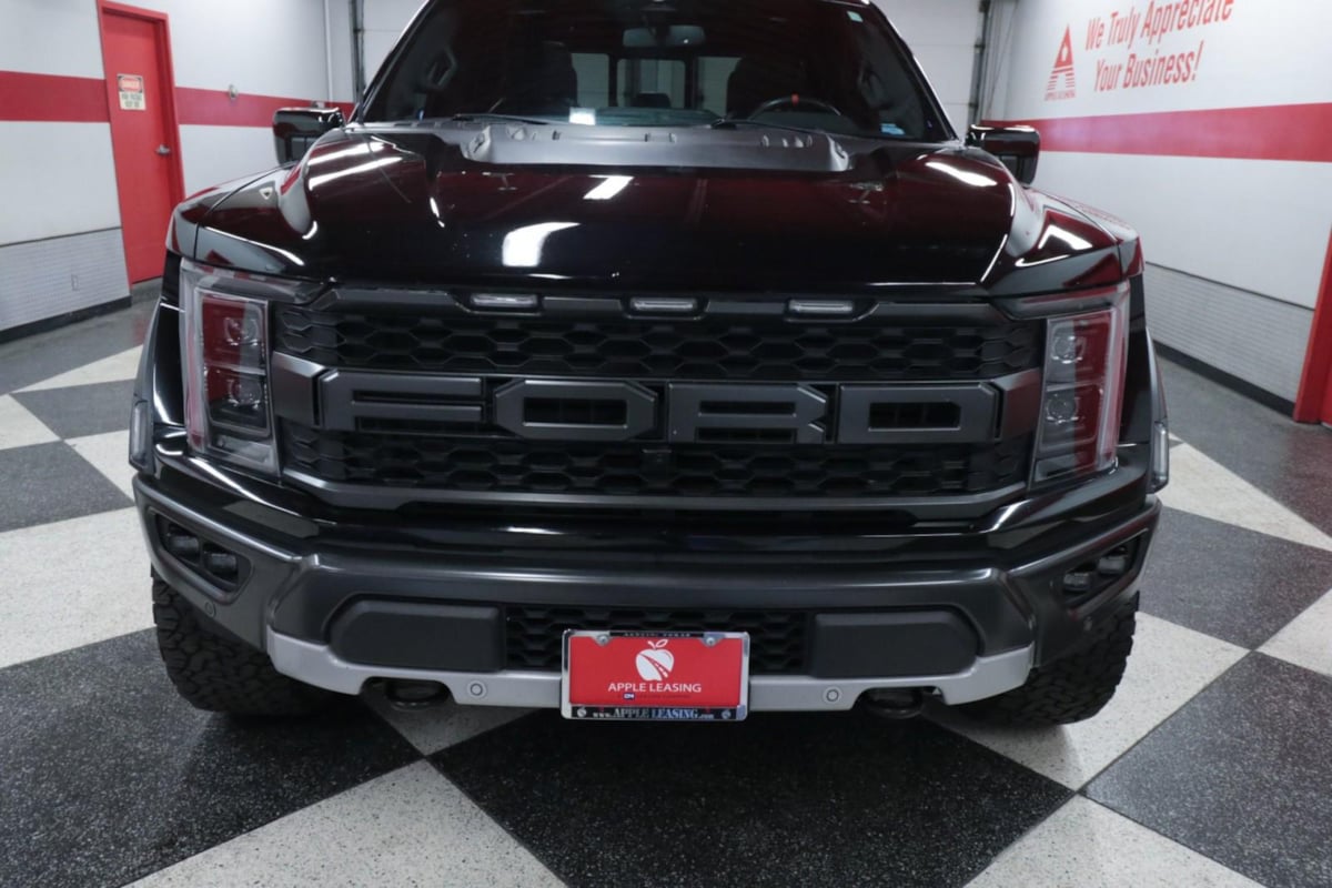 2023 Ford F-150 Raptor photo 4