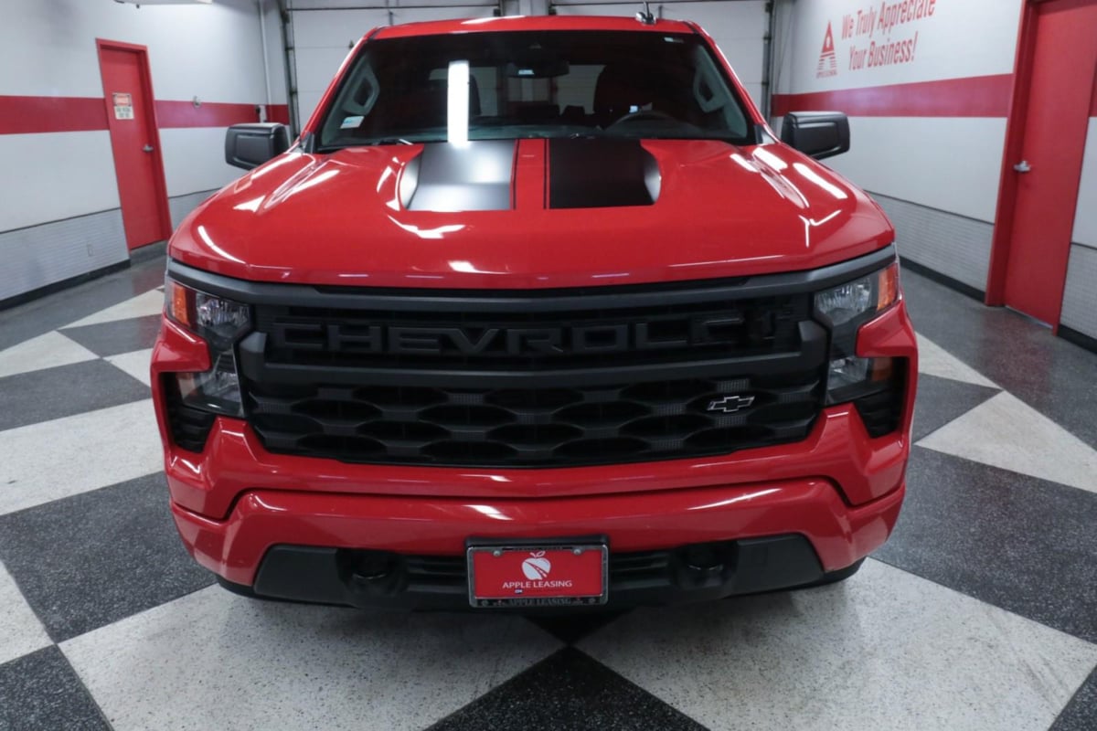 2023 Chevrolet Silverado 1500 Custom Rally Edition photo 4