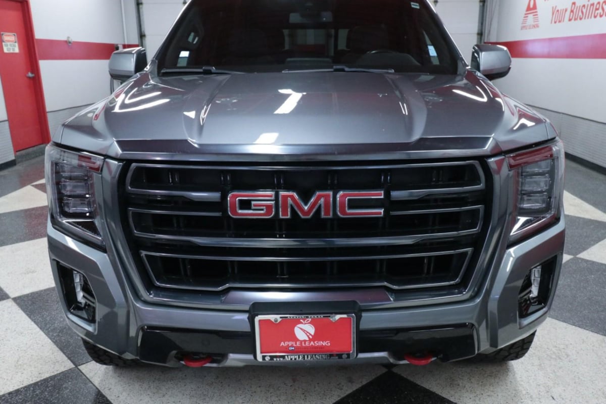 2022 Gmc Yukon AT4 photo 4