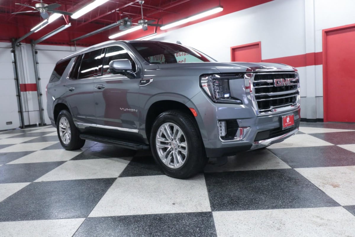 2021 Gmc Yukon SLT photo 2