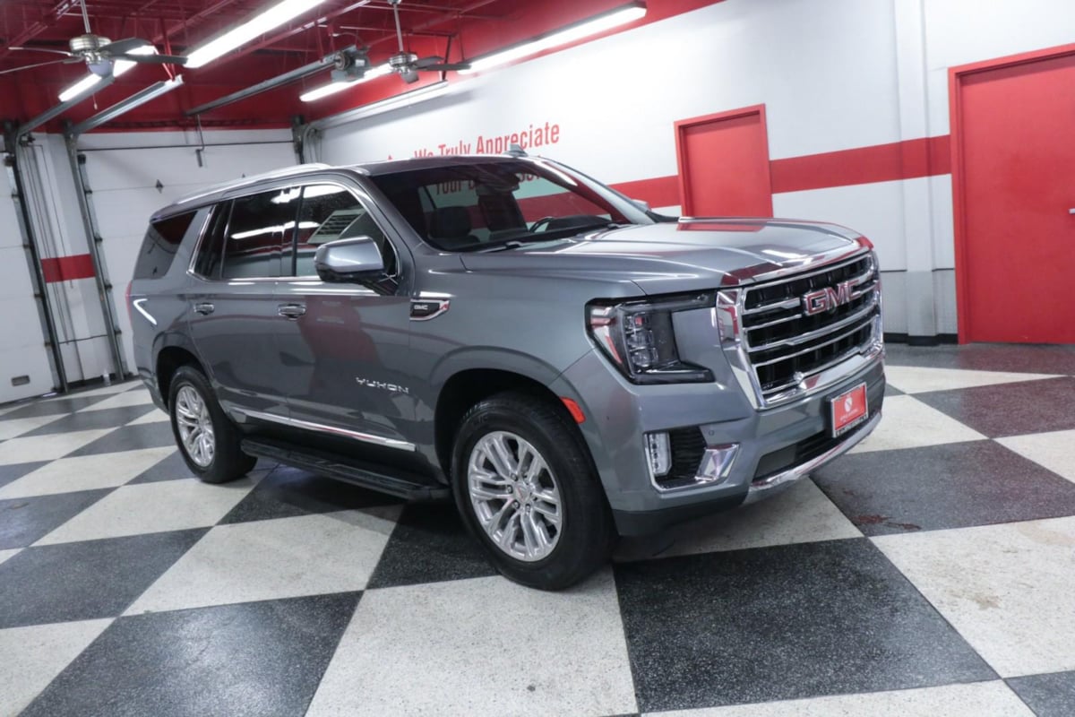 2021 Gmc Yukon SLT photo 3