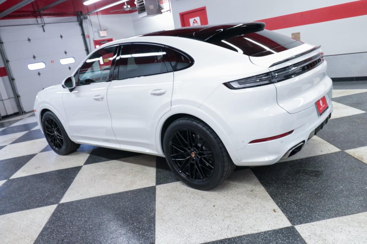 2025 Porsche Cayenne Coup Base - Photo 6