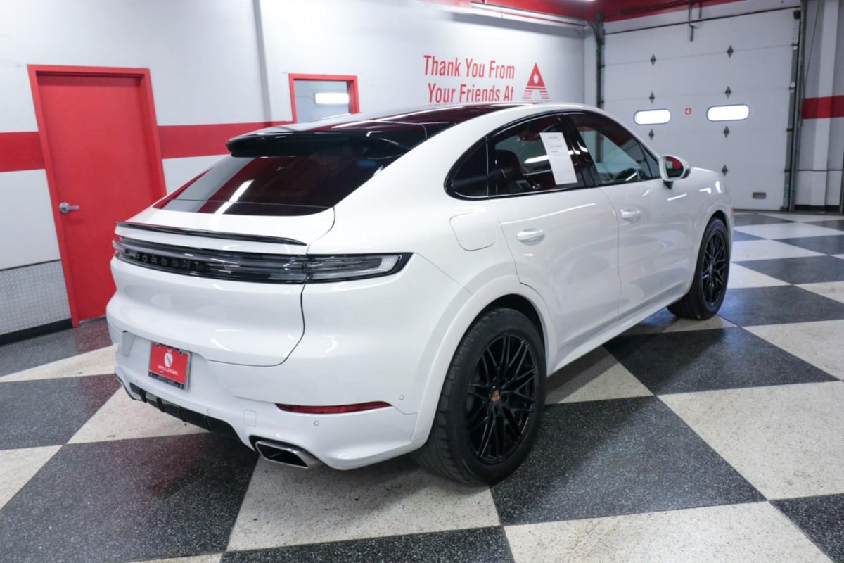 2025 Porsche Cayenne Coup Base - Photo 7