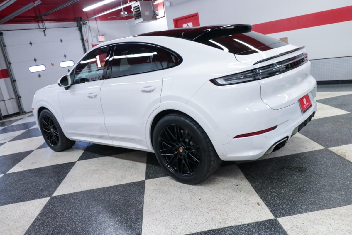 2025 Porsche Cayenne Coup Base - Photo 40