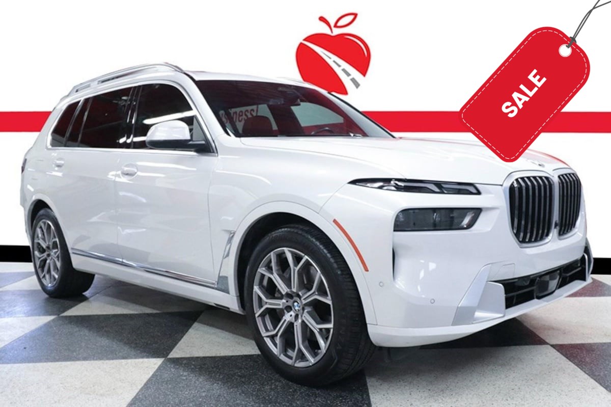 2023 BMW X7 xDrive40i AWD
