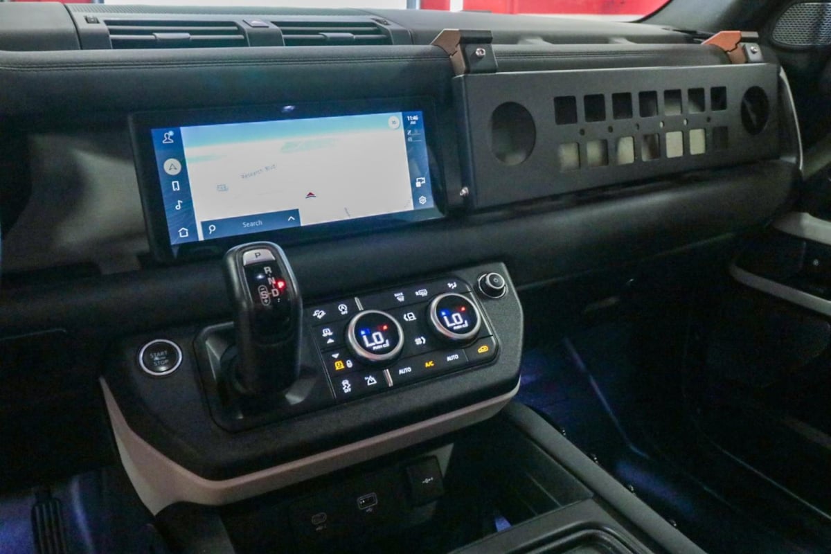 2020 Land Rover Defender SE - Photo 21