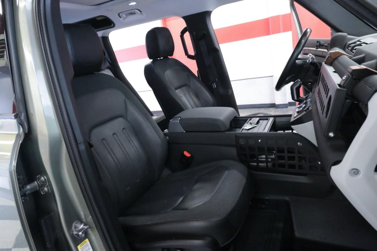 2020 Land Rover Defender SE - Photo 28