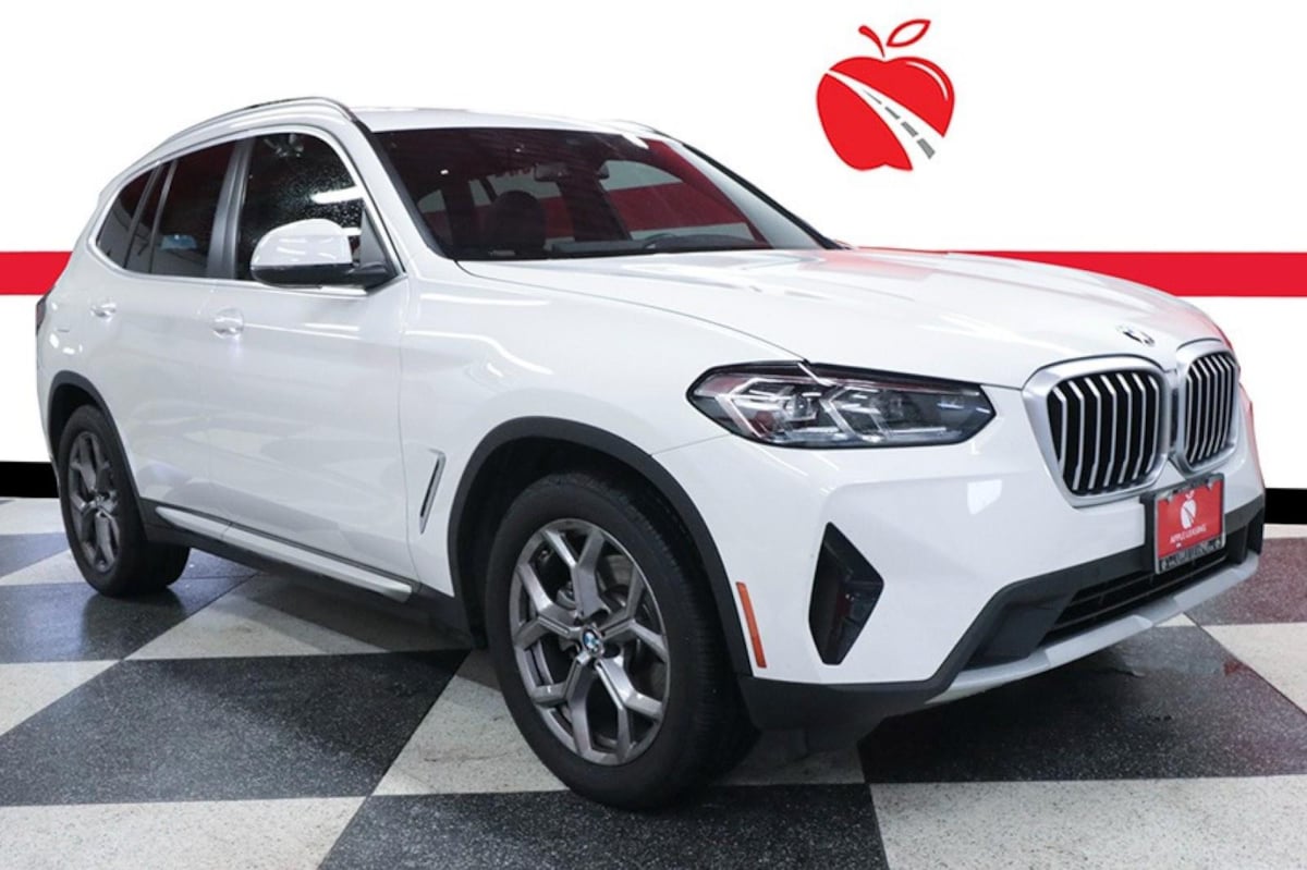 2024 BMW X3 sDrive30i's photo