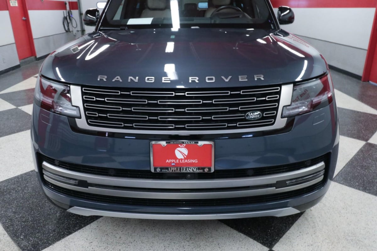 2024 Land Rover Range Rover SE - Photo 4