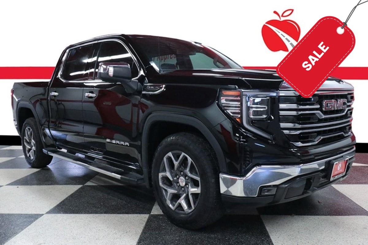 2023 GMC Sierra 2WD Crew Cab Short Box SLT's photo