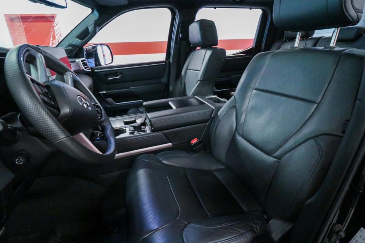 2025 Toyota Tundra Platinum - Photo 11