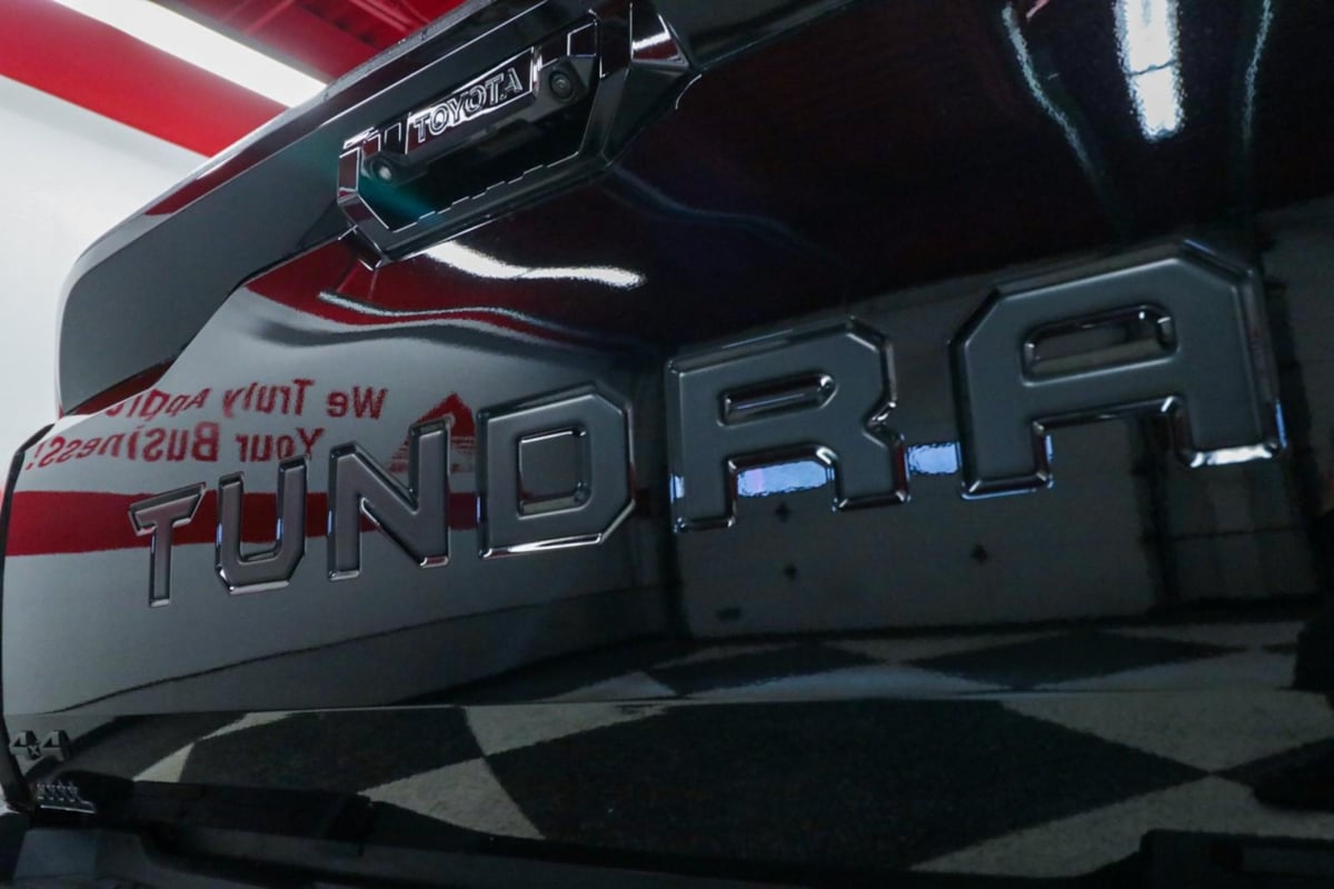 2025 Toyota Tundra Platinum - Photo 29