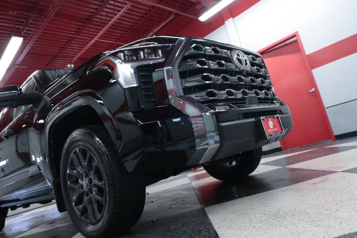 2025 Toyota Tundra Platinum - Photo 36
