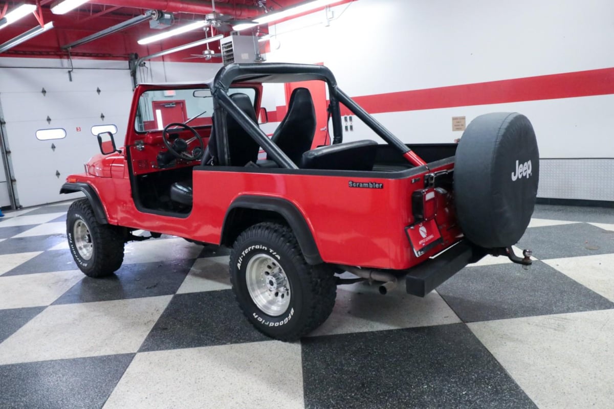 1981 Jeep Scrambler - Photo 6