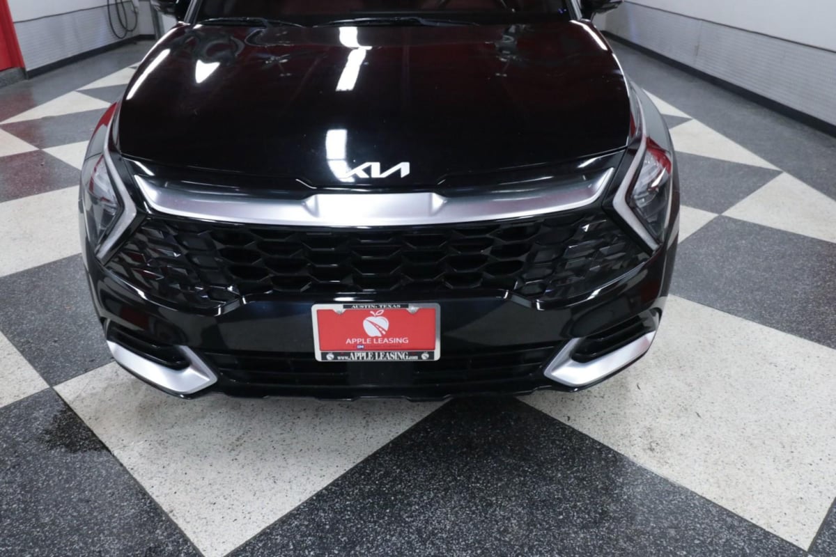 2023 Kia Sportage SX - Photo 4