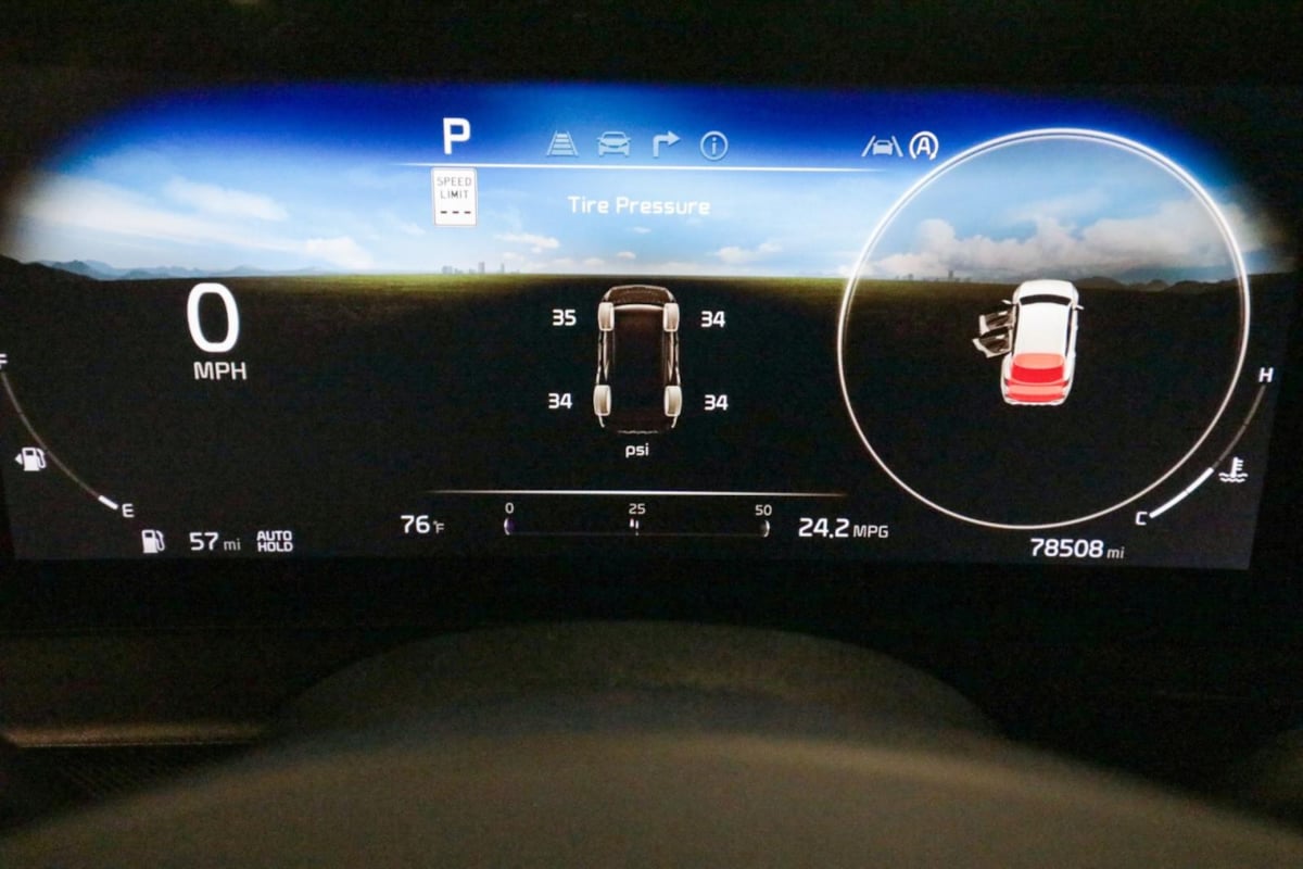 2023 Kia Sportage SX - Photo 21