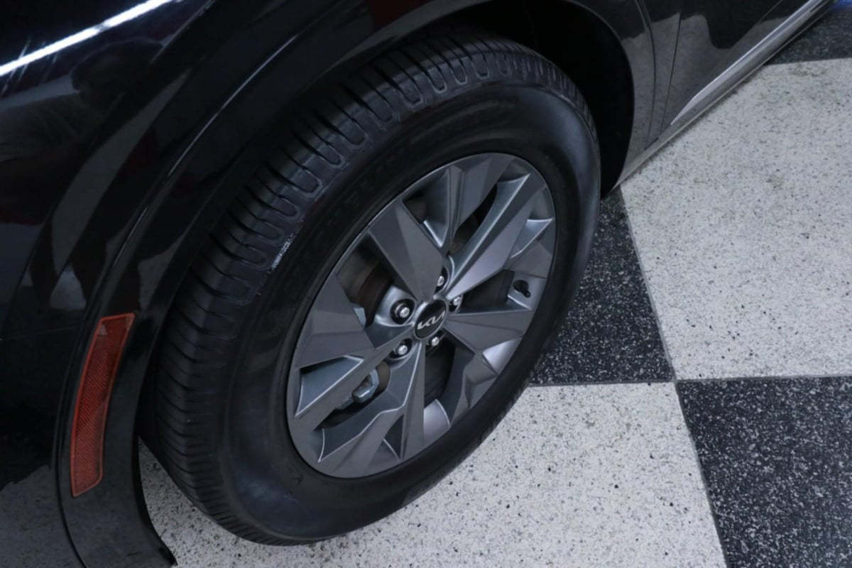2023 Kia Sportage SX - Photo 41
