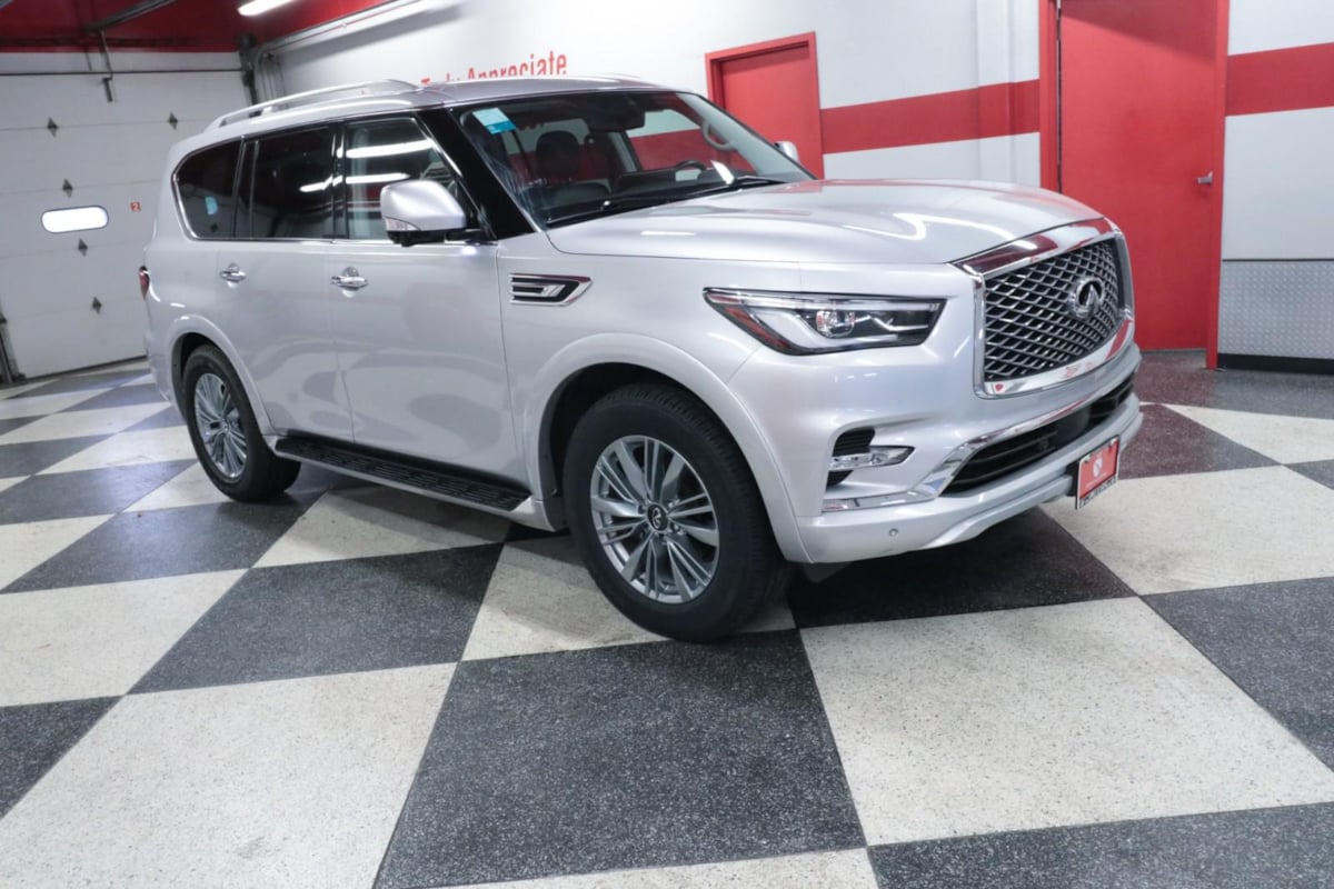 2023 INFINITI QX80 Luxe - Photo 3