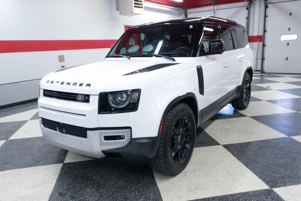2024 Land Rover Defender S - Photo 5