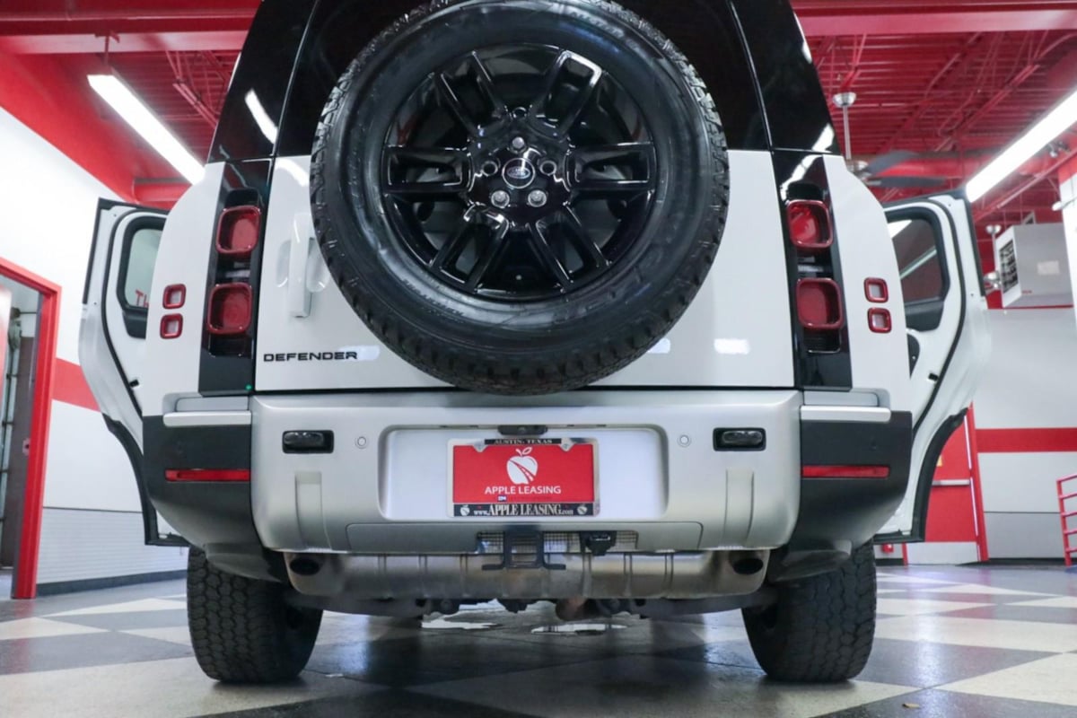2024 Land Rover Defender S - Photo 34
