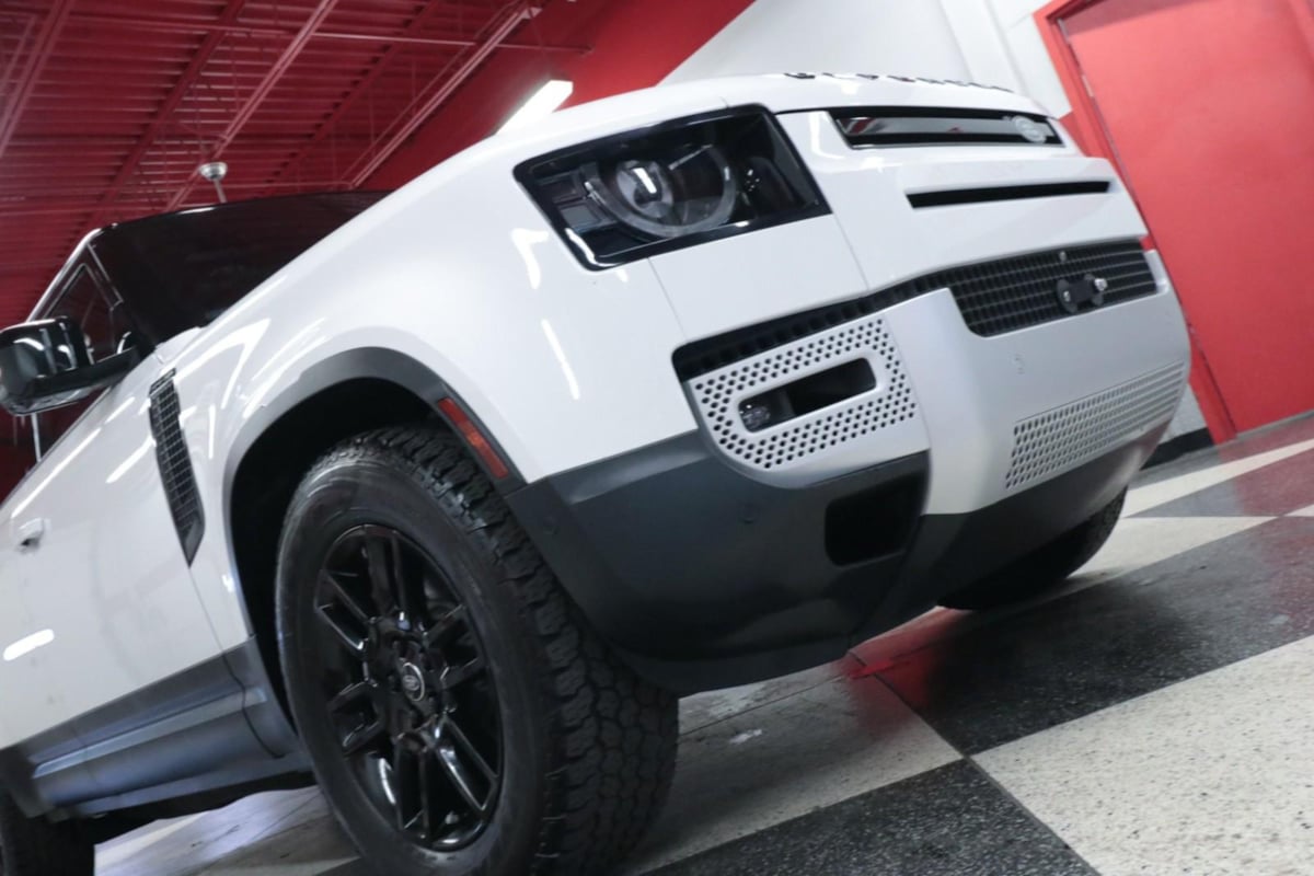 2024 Land Rover Defender S - Photo 36